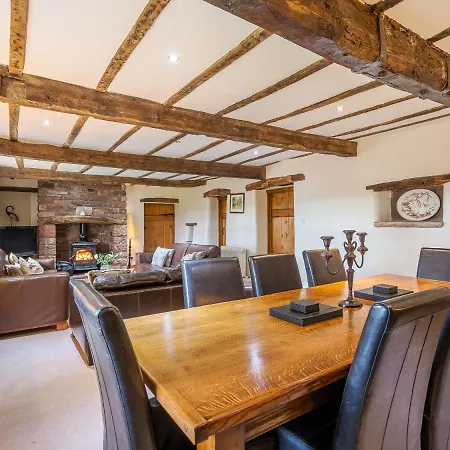 Dudmire Holiday home