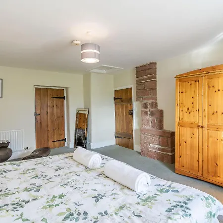 Holiday home Dudmire *
